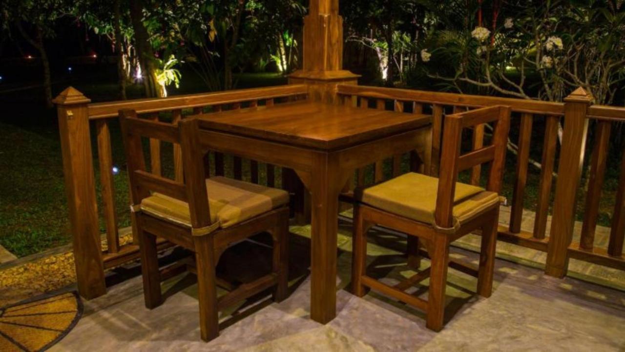 Birds Paradise Cabanas Unawatuna Luaran gambar