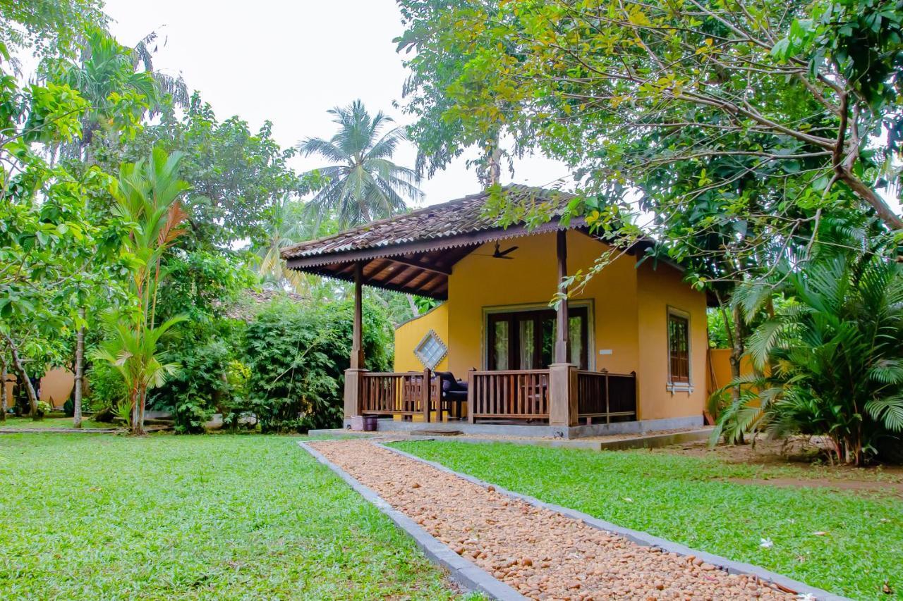 Birds Paradise Cabanas Unawatuna Luaran gambar